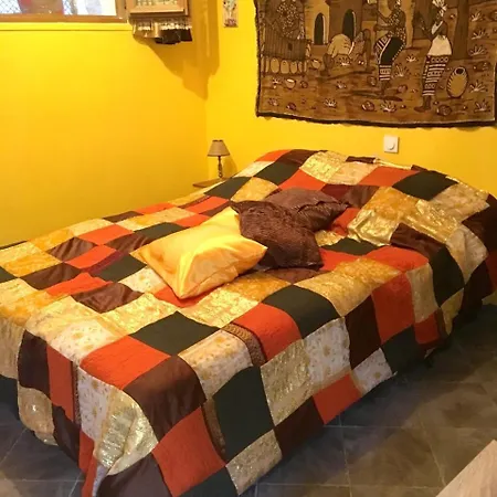 Studio Rue Lepic Apartment *
